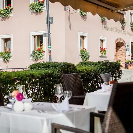 Hotel Weisses Ross 4*