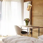 Otel Weisses Ross 4*