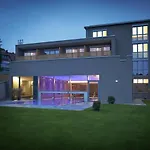 Weißes Roß 4*