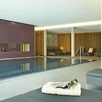 Weisses Ross Otel 4*