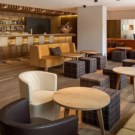 Weisses Ross Hotel 4*