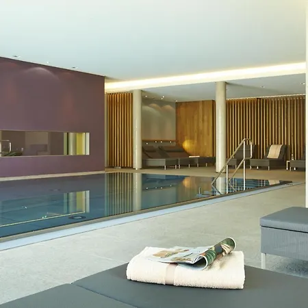 Weisses Ross Hotel 4*