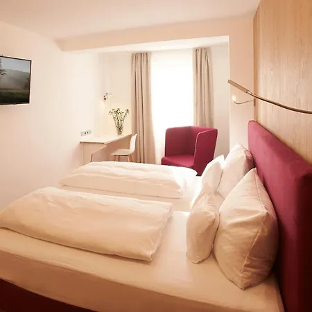 Weisses Ross Hotel Illschwang