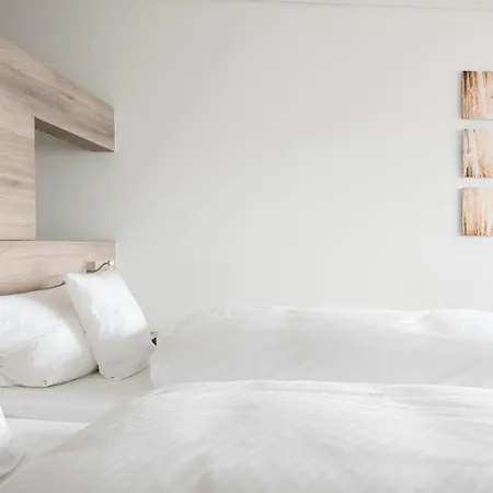Weisses Ross Hotel 4*